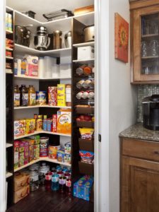 white-corner-shelf-pantry